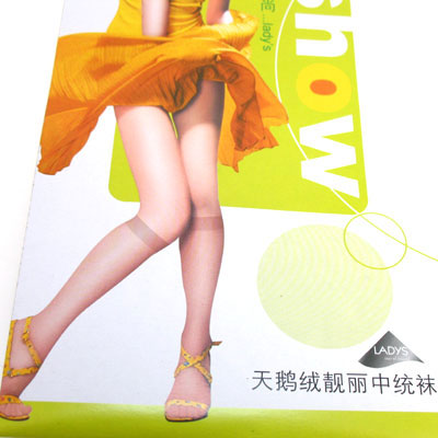 天鵝絨靚麗中統(tǒng)襪
